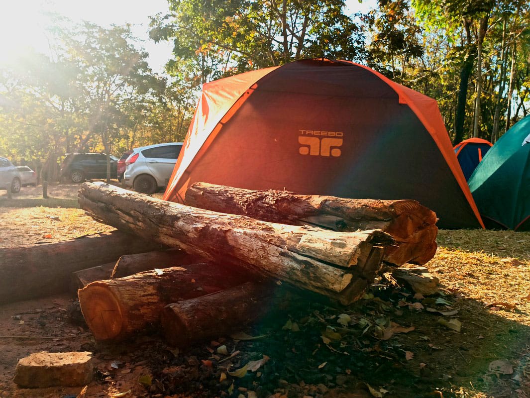 Camping na Cachoeira do Girassol